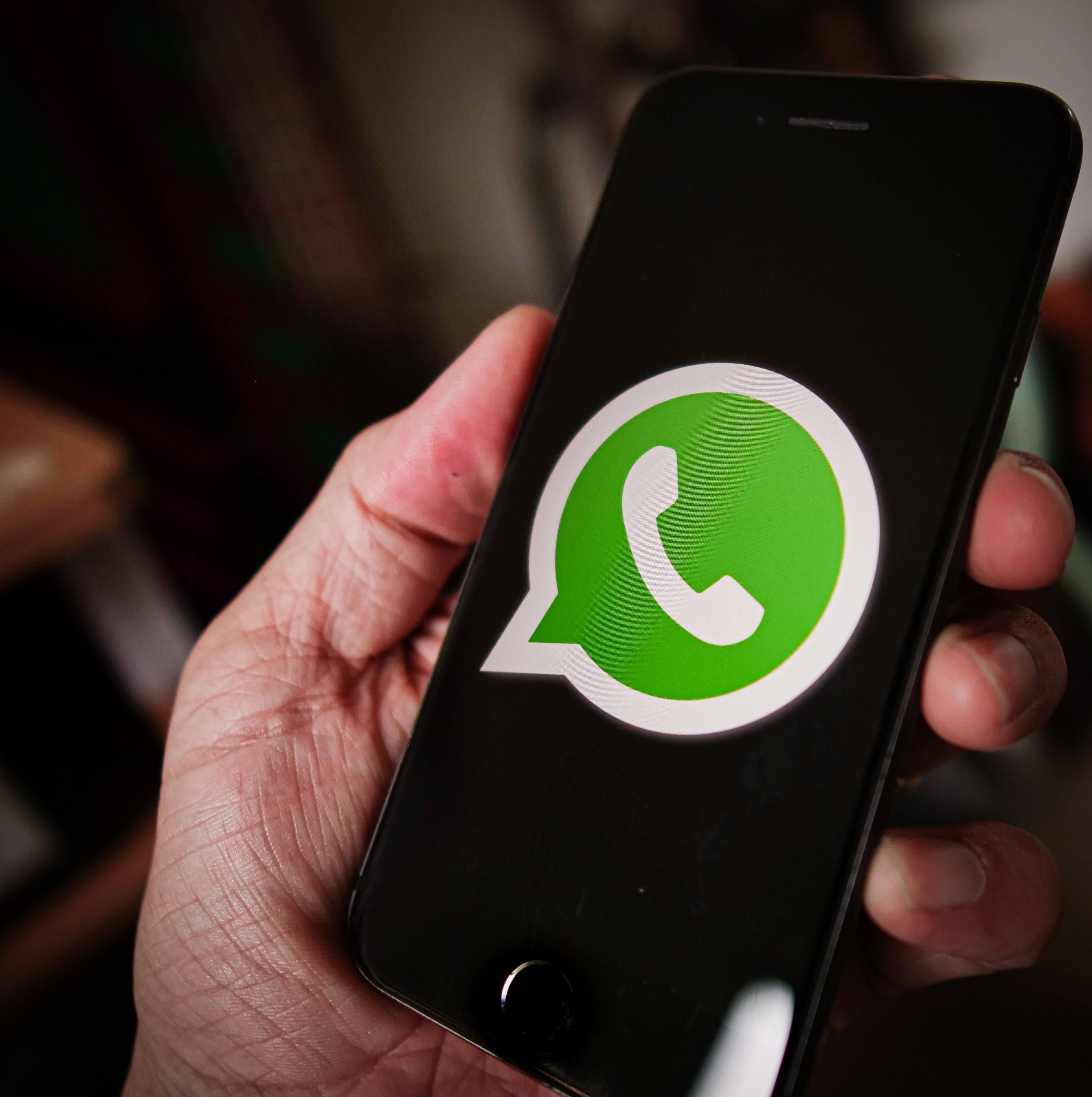 whatsapp官方正版-WhatsApp：我的沟通宝藏，连接亲朋好友的纽带与商业合作的桥梁